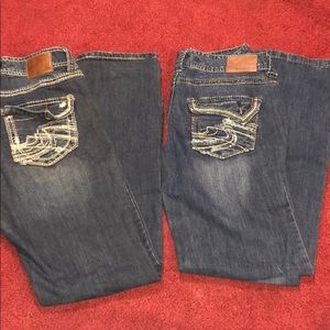 Maurice’s jeans 2 pair